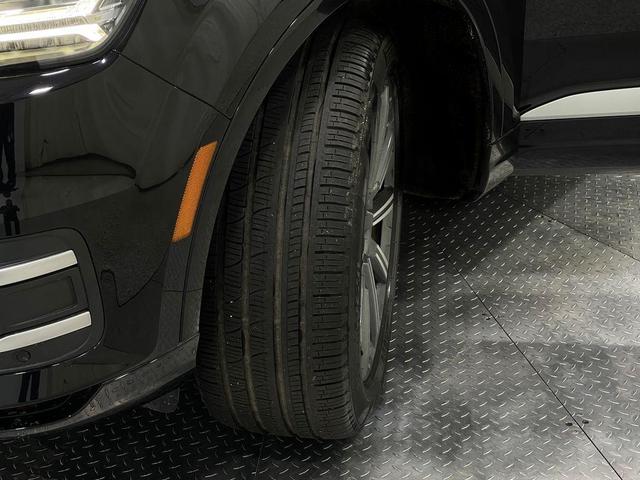 Photo of 2018 Orca Black Metallic Audi Q7