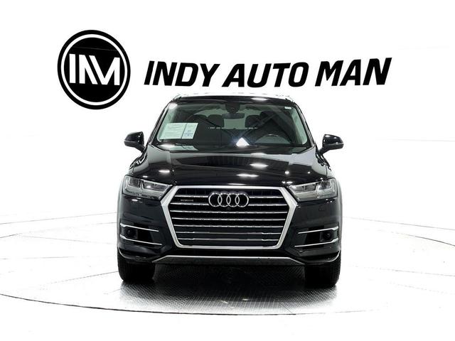 Photo of 2018 Orca Black Metallic Audi Q7