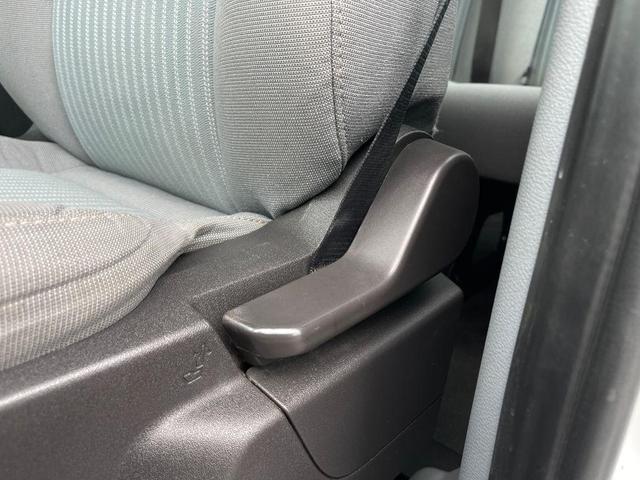 Photo of 2016 Oxford White Ford Transit-350