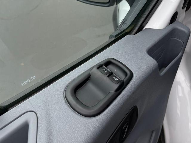 Photo of 2016 Oxford White Ford Transit-350