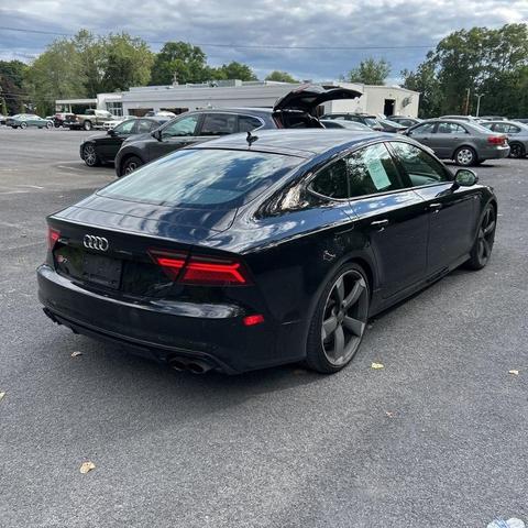 Photo of 2017 Mythos Black Metallic Audi S7