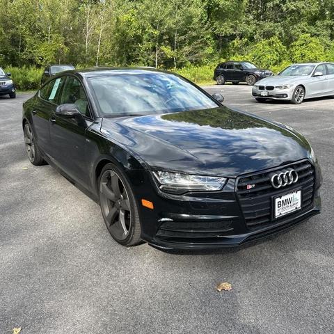 Photo of 2017 Mythos Black Metallic Audi S7