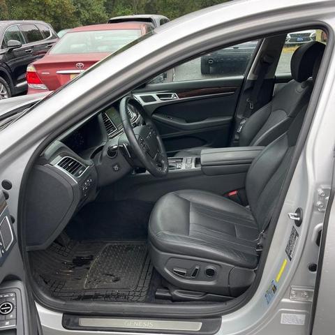 Photo of 2019 Silver Genesis G80