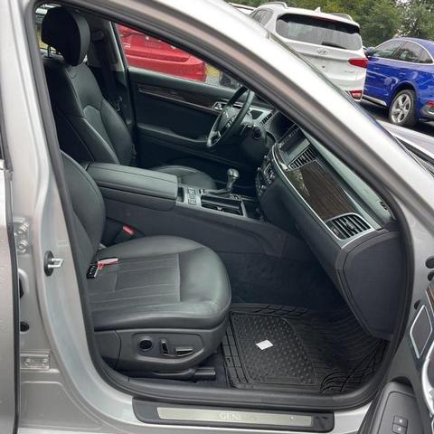 Photo of 2019 Silver Genesis G80