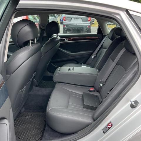 Photo of 2019 Silver Genesis G80