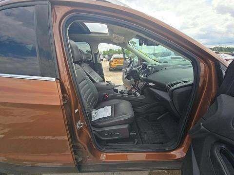Photo of 2017 Canyon Ridge Metallic Ford Escape
