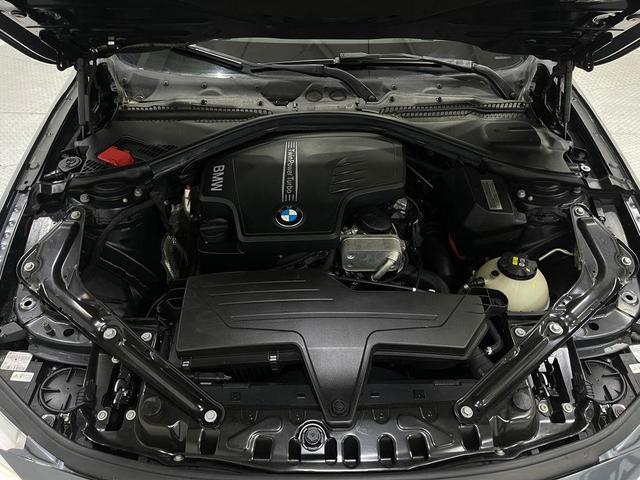Photo of 2014 Mineral Gray Metallic BMW 428