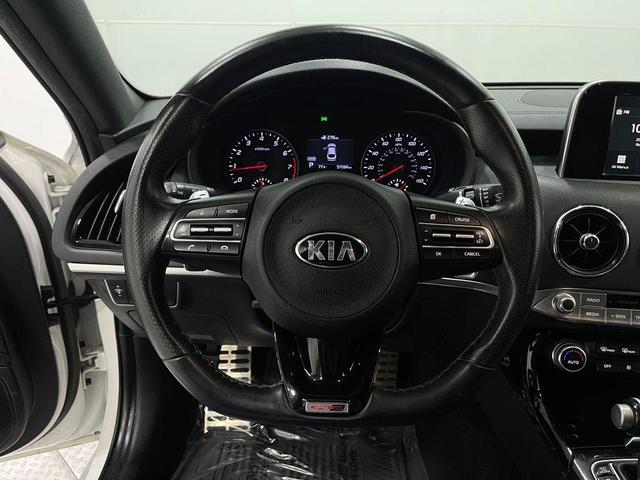 Photo of 2021 Snow White Pearl Kia Stinger