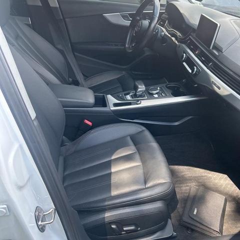 Photo of 2017 Ibis White Audi A4