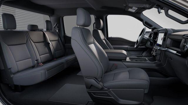 Photo of 2025 Oxford White Ford F-150