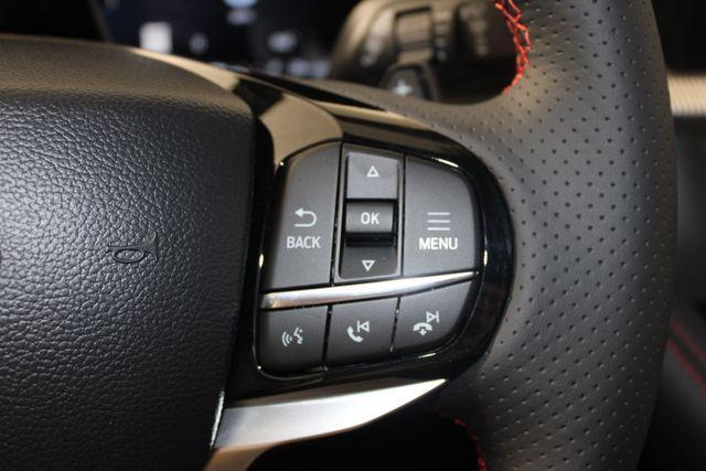 Photo of 2025 Star White Ford Explorer