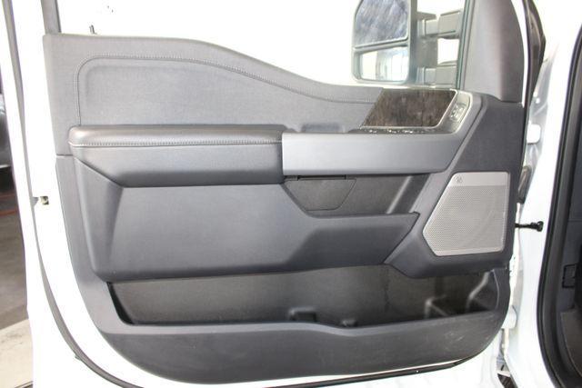 Photo of 2023 Star White Ford F-250