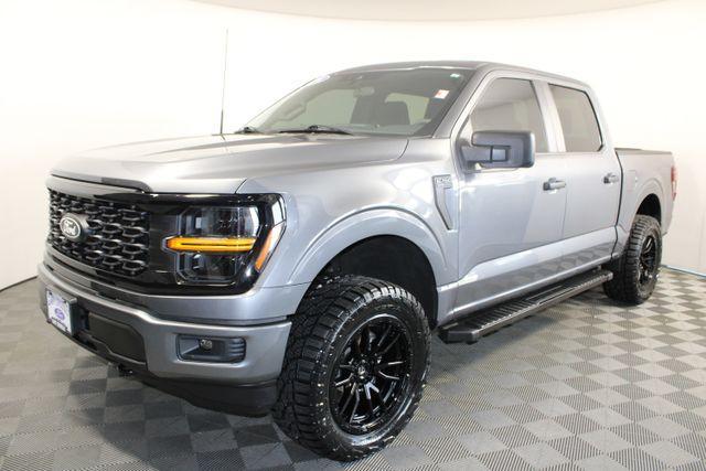 Photo of 2024 Carbonized Gray Metallic Ford F-150