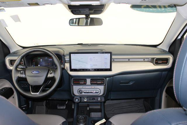 Photo of 2025 Oxford White Ford Maverick