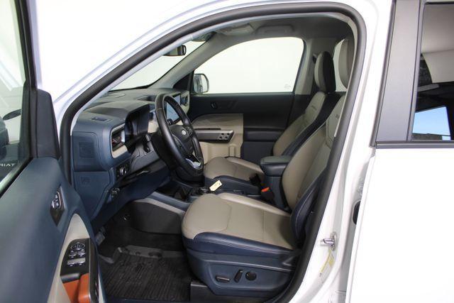 Photo of 2025 Oxford White Ford Maverick