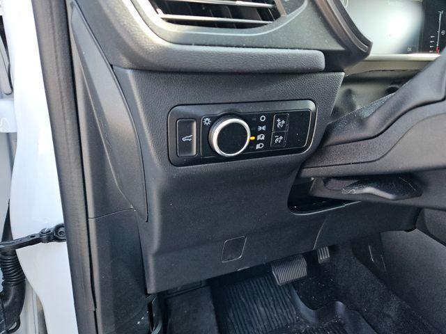 Photo of 2023 Oxford White Ford Escape