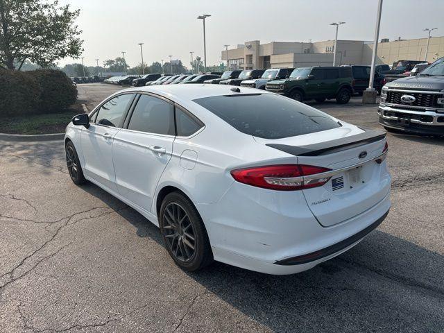 Photo of 2017 Oxford White Ford Fusion