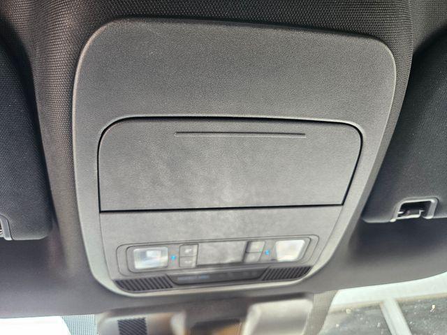 Photo of 2021 Oxford White Ford F-150