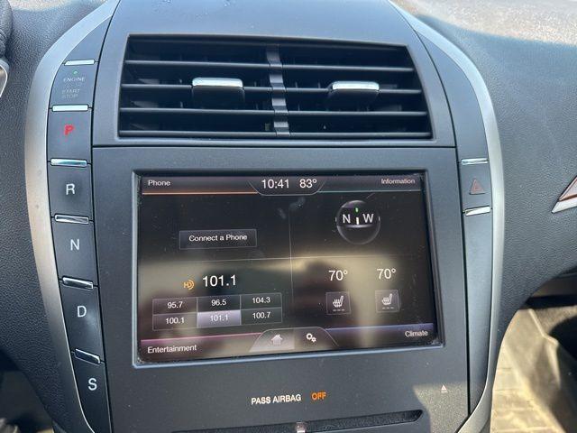 Photo of 2013 Bordeaux Reserve Lincoln MKZ