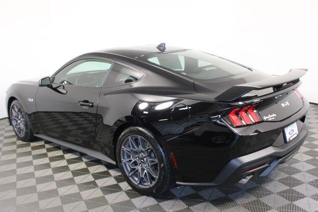 Photo of 2025 Shadow Black Ford Mustang