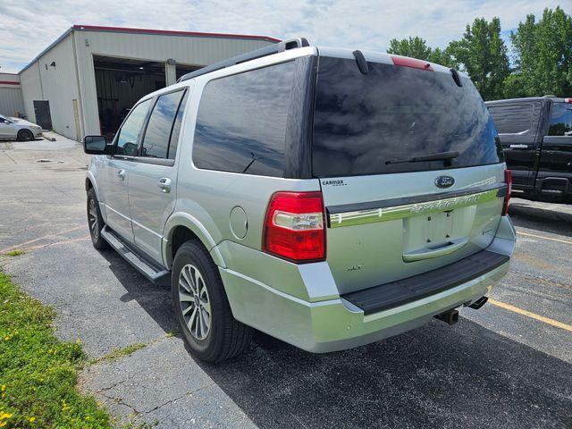 Photo of 2017 Ingot Silver Ford Expedition