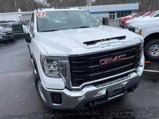 Photo of 2023 Summit White GMC Sierra 2500