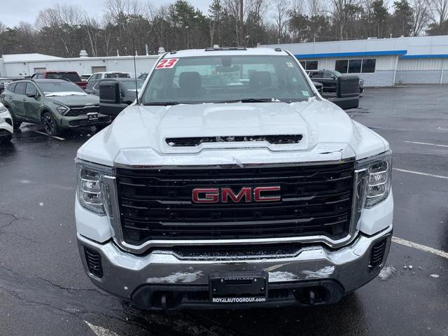 Photo of 2023 Summit White GMC Sierra 2500