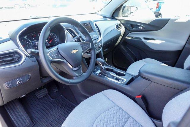 Photo of 2024 Mosaic Black Metallic Chevrolet Equinox