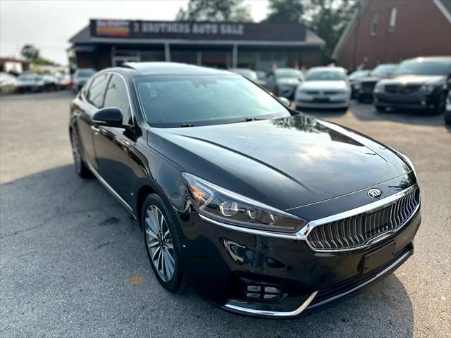 2017 Kia Cadenza