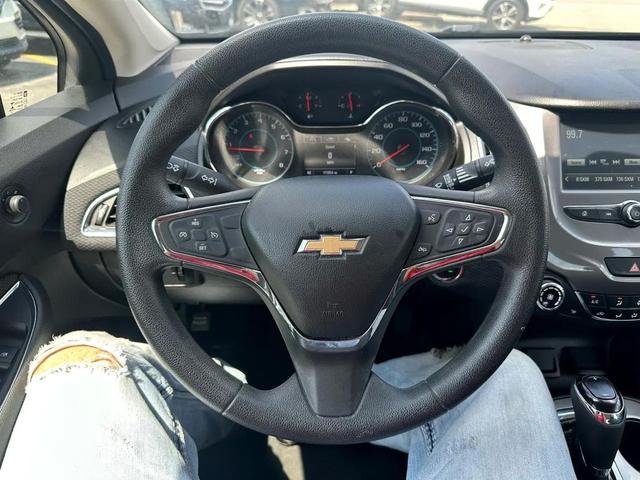 Photo of 2016 BLUE Chevrolet Cruze