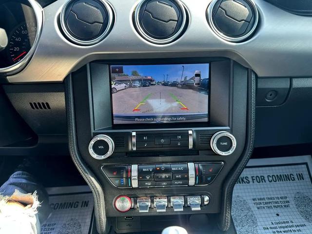 Photo of 2018 Ingot Silver Metallic Ford Mustang
