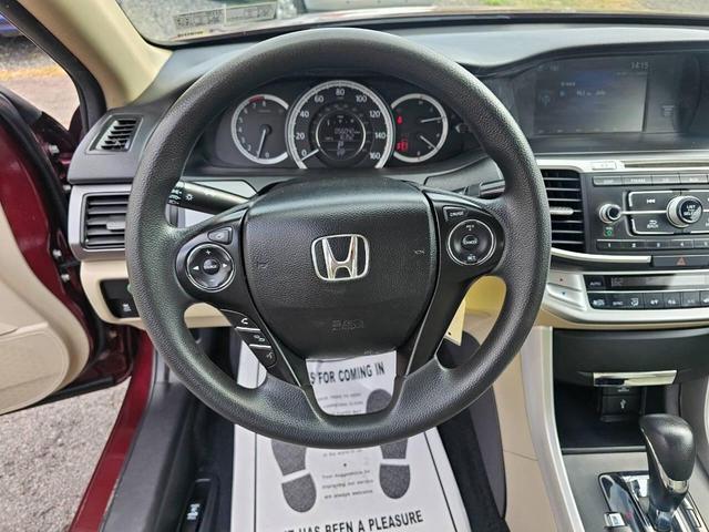 Photo of 2015 Basque Red Pearl II Honda Accord