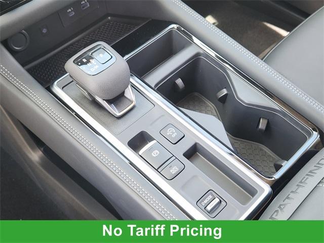 Photo of 2025 Boulder Gray Metallic Nissan Pathfinder