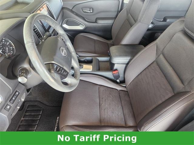 Photo of 2022 Gun Metallic Nissan Frontier