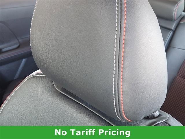 Photo of 2025 Aspen White Tri Nissan Kicks