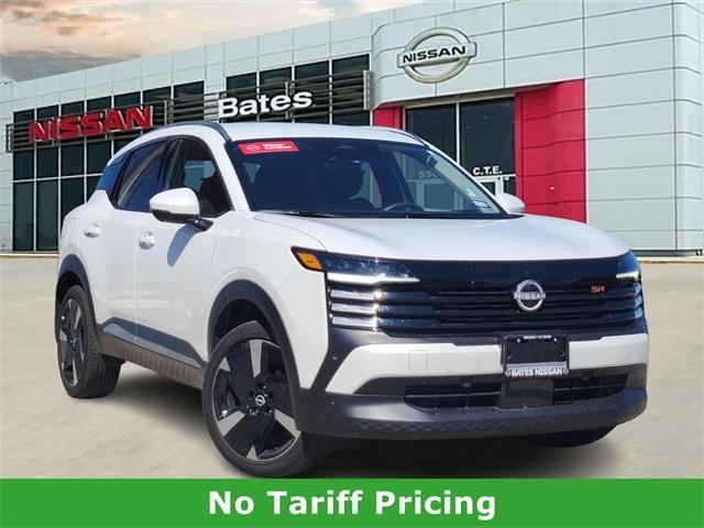 Photo of 2025 Aspen White Tri Nissan Kicks