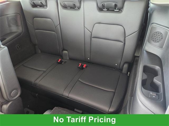 Photo of 2025 Obsidian Green Pearl / Super Black Nissan Pathfinder