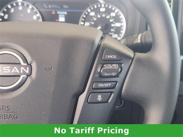 Photo of 2025 Glacier White Nissan Frontier