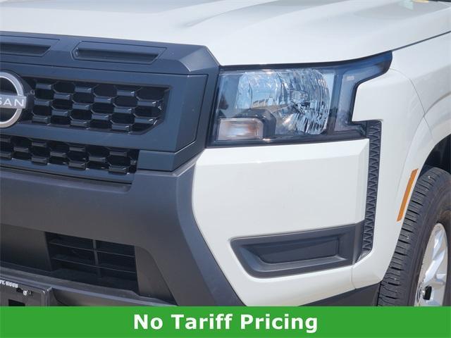 Photo of 2025 Glacier White Nissan Frontier