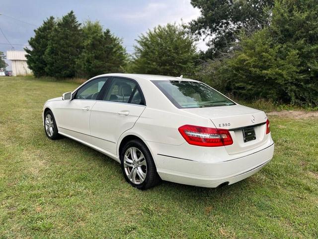 Photo of 2011 White Mercedes-Benz E-Class