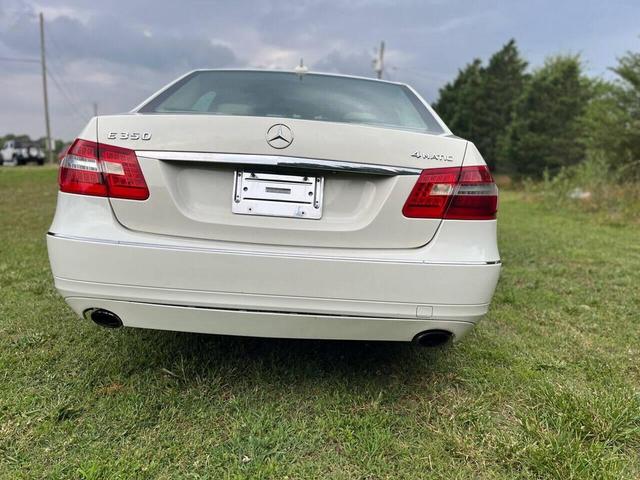 Photo of 2011 White Mercedes-Benz E-Class
