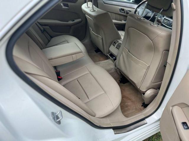 Photo of 2011 White Mercedes-Benz E-Class