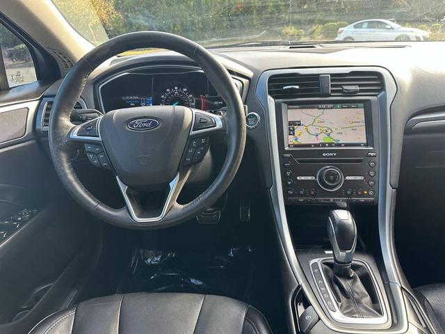 Photo of 2016 Gray Ford Fusion