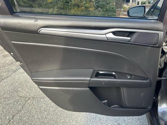 Photo of 2016 Gray Ford Fusion