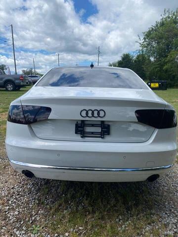 Photo of 2012 White Audi A8