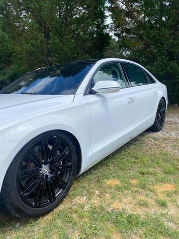 Photo of 2012 White Audi A8