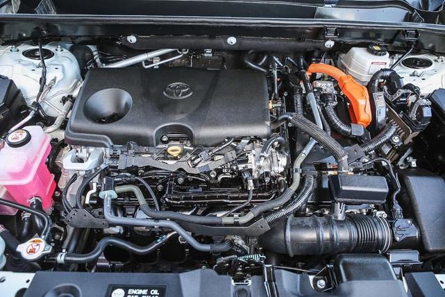 Photo of 2022 Pearl Toyota RAV4 Hybrid