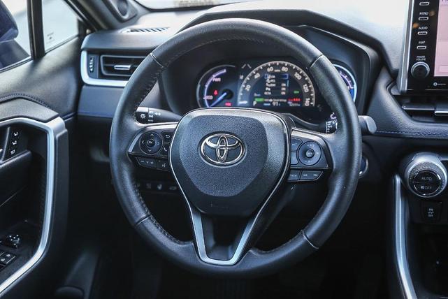 Photo of 2022 Pearl Toyota RAV4 Hybrid