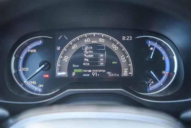 Photo of 2022 Pearl Toyota RAV4 Hybrid