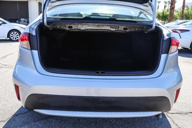 Photo of 2022 Classic Silver Metallic Toyota Corolla